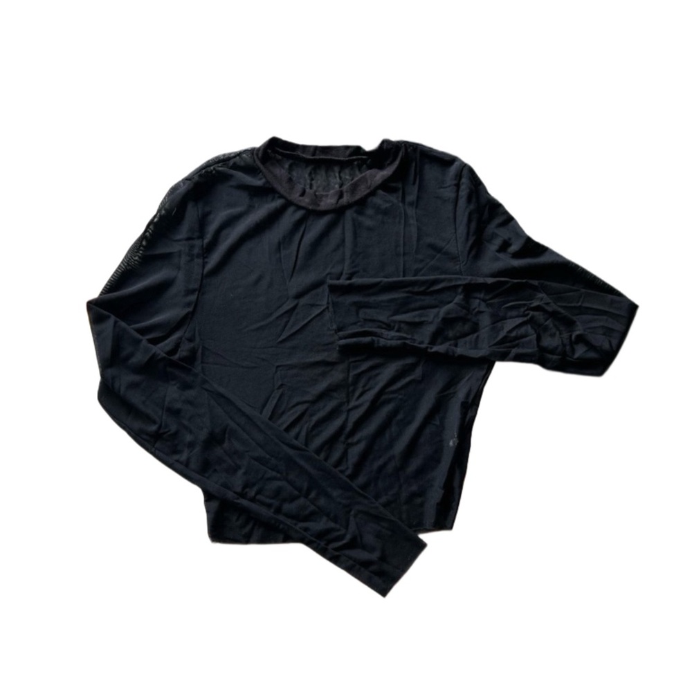 Mesh top, perfect for raves or layering. Only worn once to a rave.